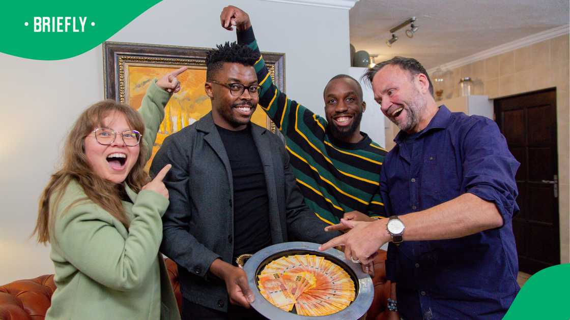 Netizens reacted to 'Come Dine With Me's' return. Netizens reacted to 'Come Dine With Me's' return.