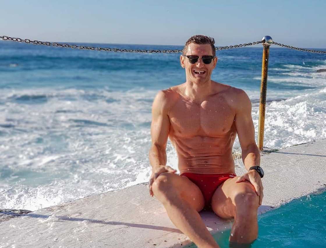 Cameron van der Burgh bio Cameron van der Burgh bio
