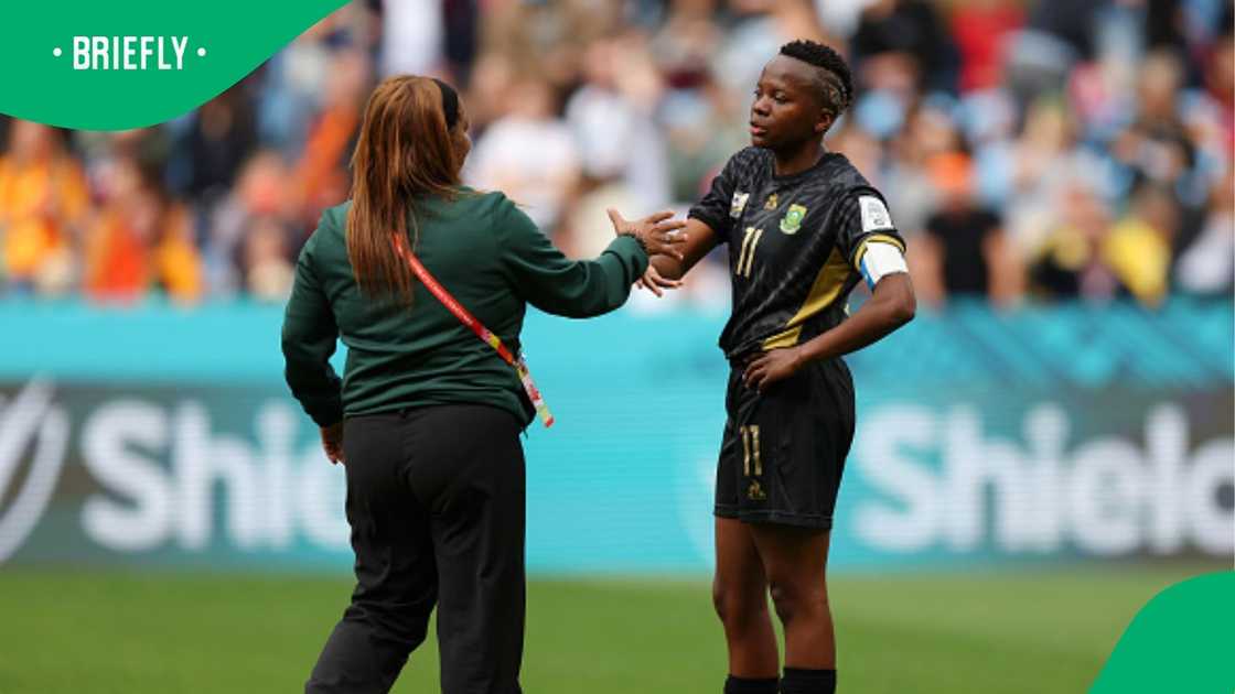 Thembi Kgatlana not named in Diseree Ellis' Bayana Bayana squad for WAFCON. Thembi Kgatlana not named in Diseree Ellis' Bayana Bayana squad for WAFCON.
