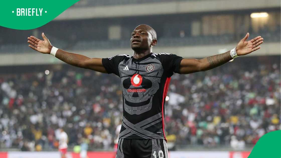 Thsegogatso Mabasa score a late goal against Richards Bay. Thsegogatso Mabasa score a late goal against Richards Bay.