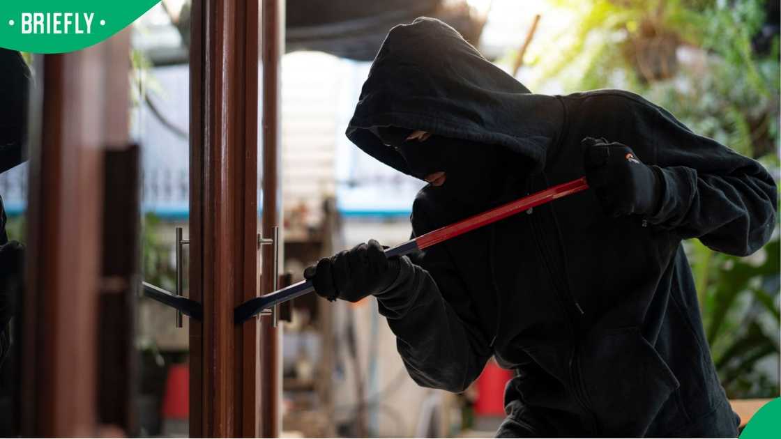 Thief Thief
