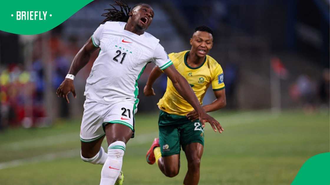 Mohau Nkota, Calvin Bassey, FIFA World Cup, South Africa, Nigeria. Mohau Nkota, Calvin Bassey, FIFA World Cup, South Africa, Nigeria.