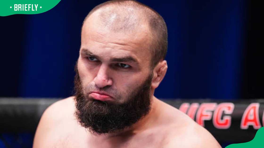 Shamil Gaziev in a heavyweight fight Shamil Gaziev in a heavyweight fight
