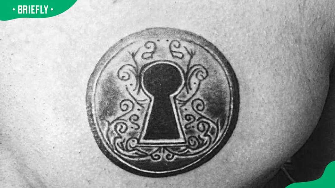 shoulder-to-chest tattoo shoulder-to-chest tattoo