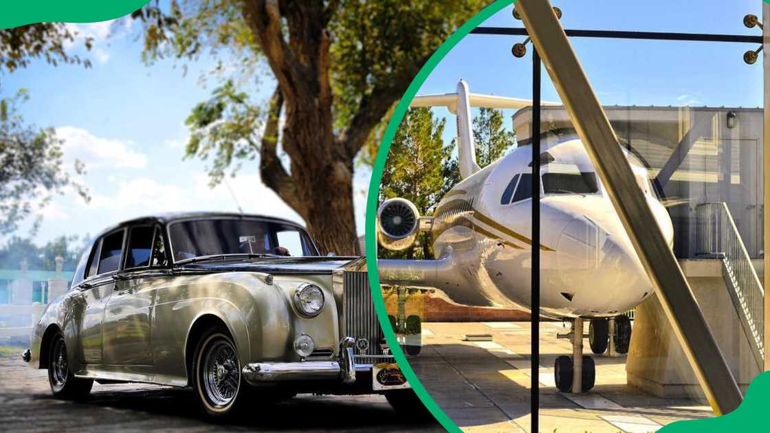 Wayne Newton owns a private jet Wayne Newton owns a private jet