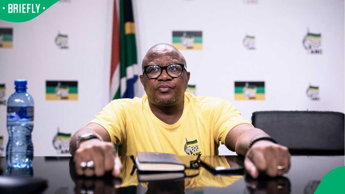 Nosiviwe Mapisa-Nqakula claimed that Fikile Mbalula gave ANC MPs the order Nosiviwe Mapisa-Nqakula claimed that Fikile Mbalula gave ANC MPs the order