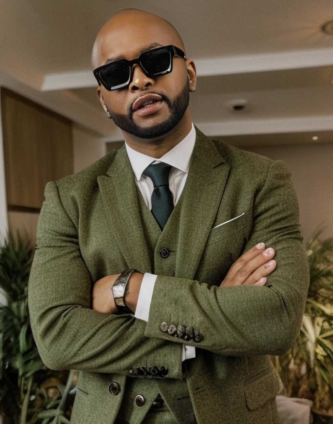 Supporters believe that Vusi Nova has become a sangoma Supporters believe that Vusi Nova has become a sangoma