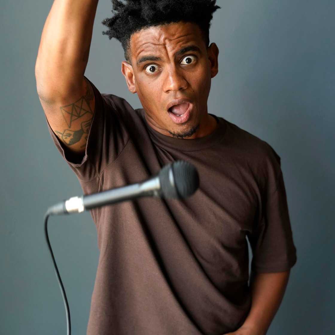 Many praised him, and wished him ore blessings Many praised him, and wished him ore blessings