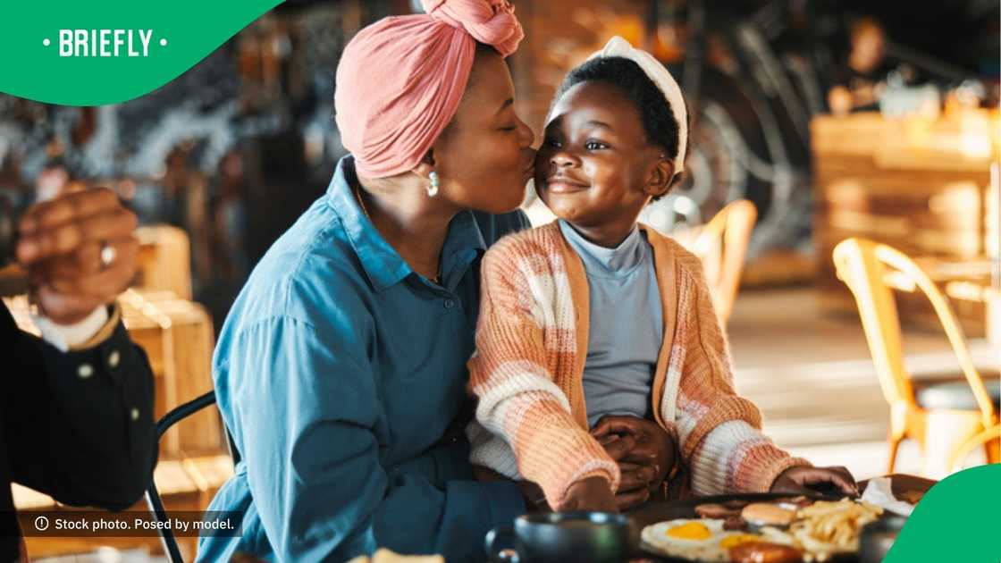 Daughter outsmarts mom with comeback Daughter outsmarts mom with comeback