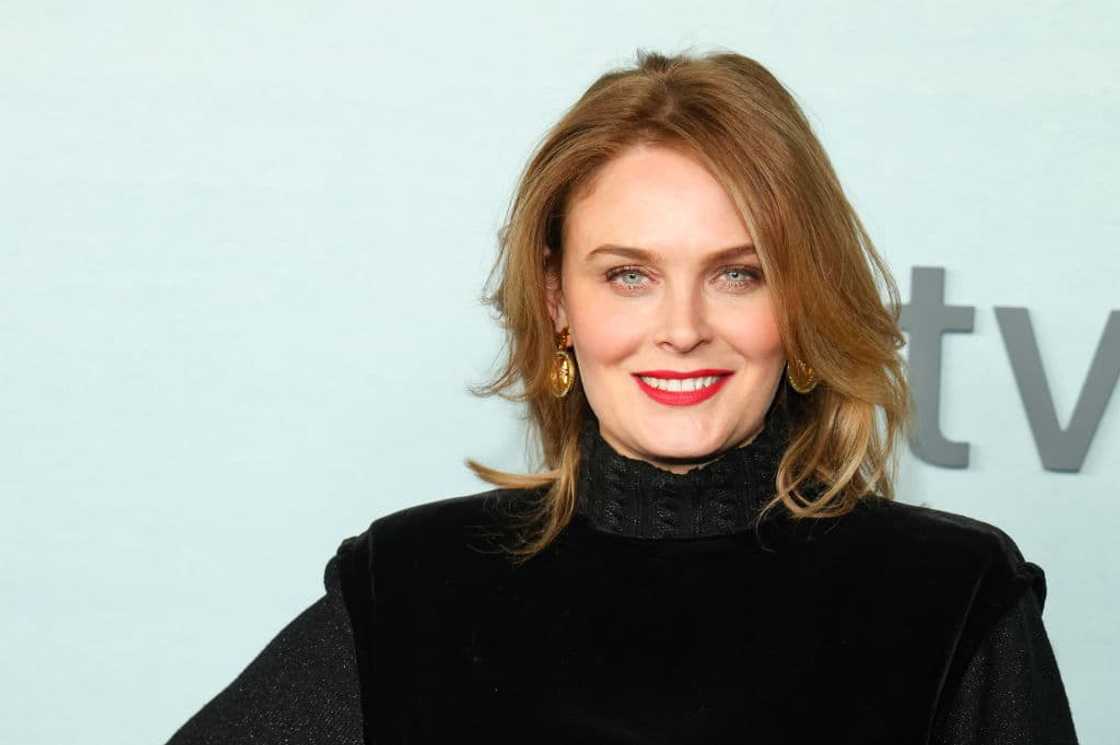 What happened to Emily Deschanel? What happened to Emily Deschanel?