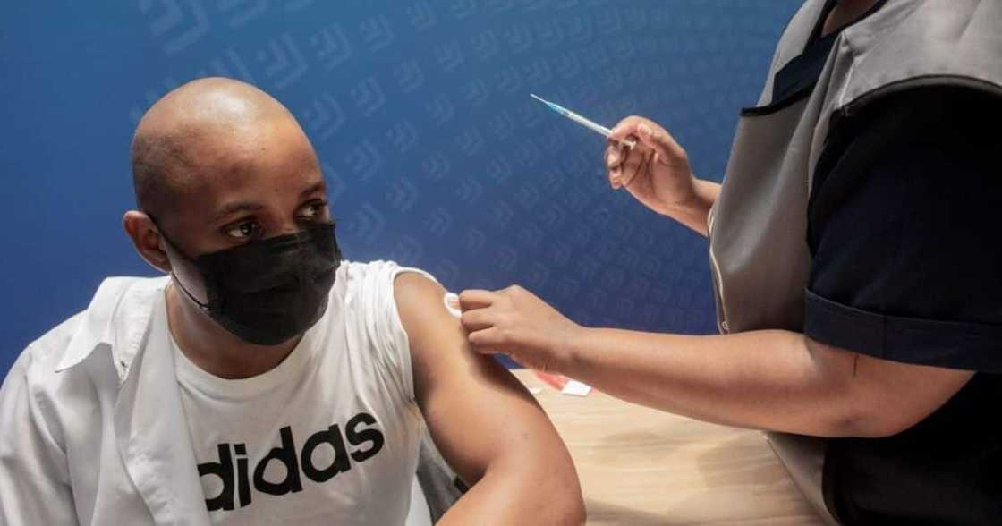 NICD, Gauteng, Johannesburg, Covid-19, vaccine, Omicron, coronavirus, vaccinated, unvaccinated, vaccine hesitancy NICD, Gauteng, Johannesburg, Covid-19, vaccine, Omicron, coronavirus, vaccinated, unvaccinated, vaccine hesitancy