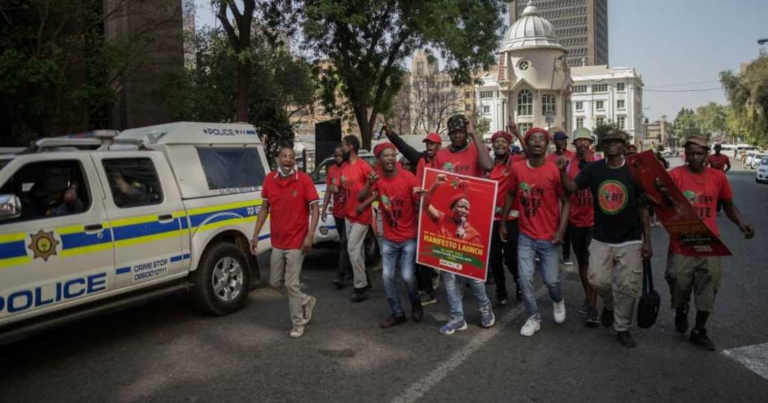 EFF, Diepkloof, Soweto, Residents, City of Johannesburg, Mayor, Mpho Phalatse, Eskom, Electricity, Disconnections, Protests EFF, Diepkloof, Soweto, Residents, City of Johannesburg, Mayor, Mpho Phalatse, Eskom, Electricity, Disconnections, Protests