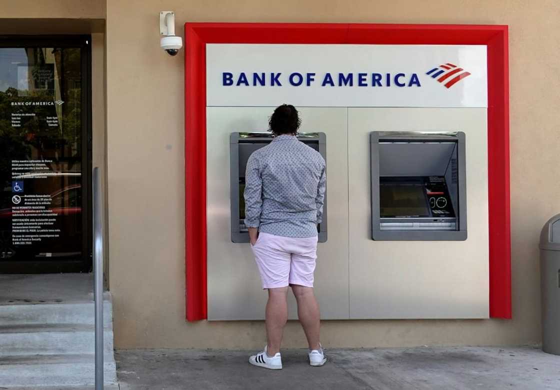 Large US banks set aside more funds in case of delinquencies as they prepare for a possible recession Large US banks set aside more funds in case of delinquencies as they prepare for a possible recession