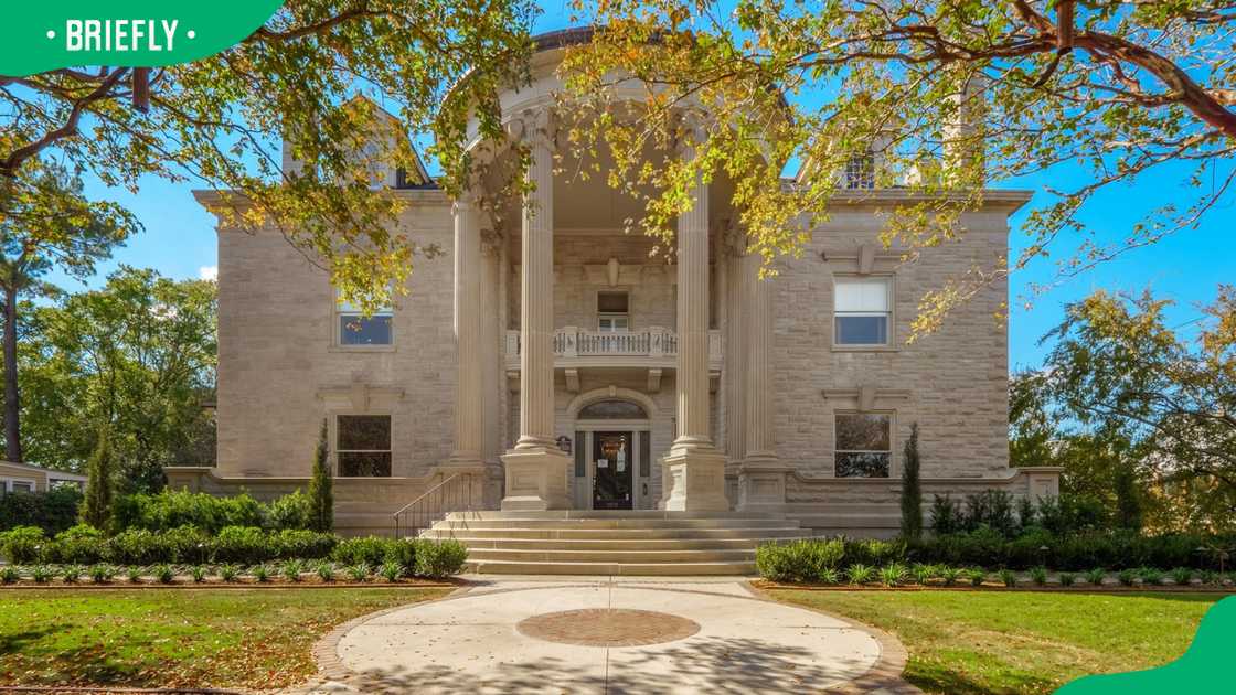 One Tree Hill filming location One Tree Hill filming location