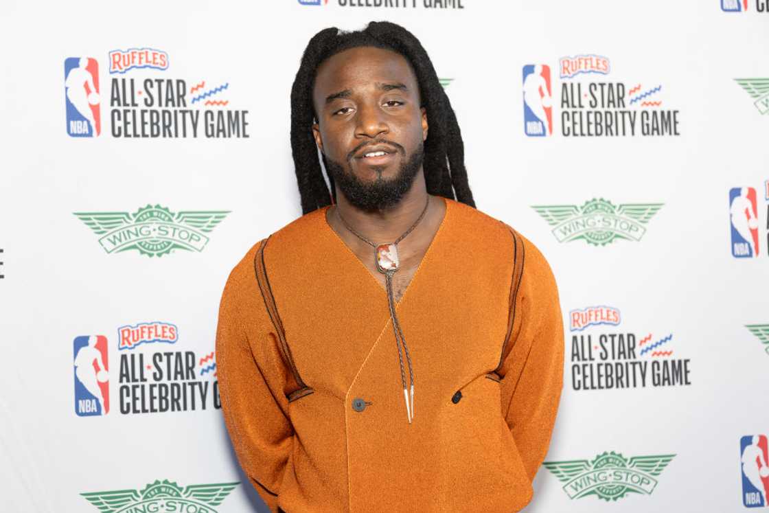 Shaboozey in Oakland, California. Shaboozey in Oakland, California.