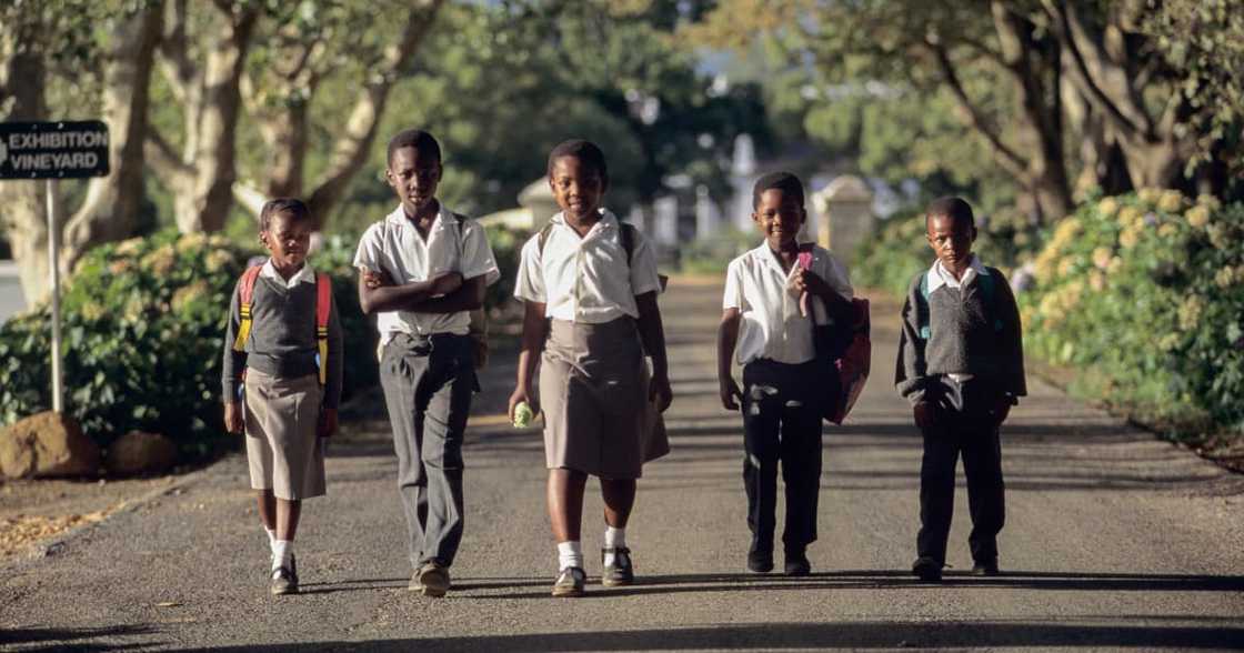 School uniforms, education