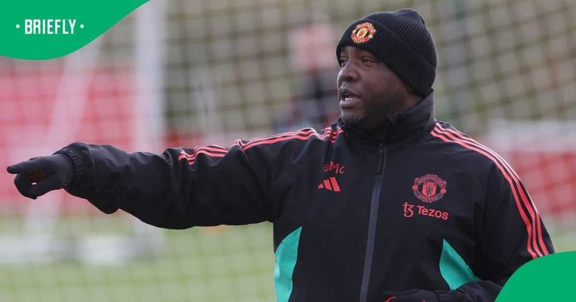 Benni McCarthy has been backed by Lebohang 'Cheeseboy' Mokoena for the Kaizer Chiefs job. Benni McCarthy has been backed by Lebohang 'Cheeseboy' Mokoena for the Kaizer Chiefs job.