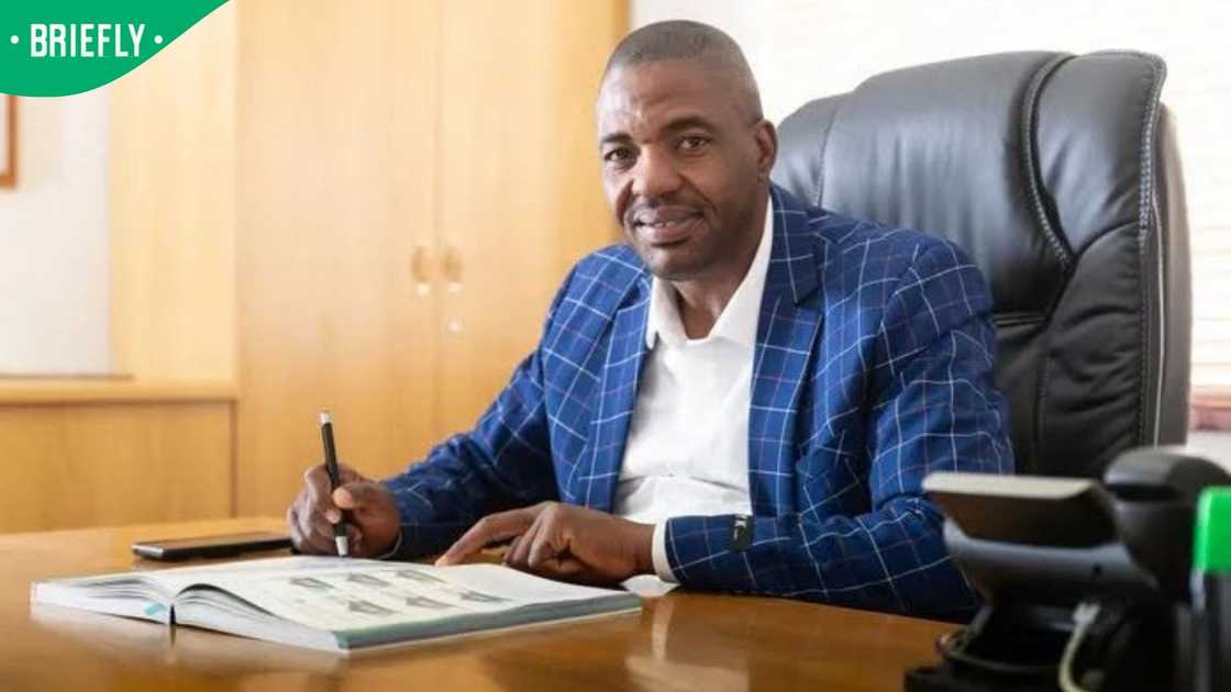 Knysna former mayor killed