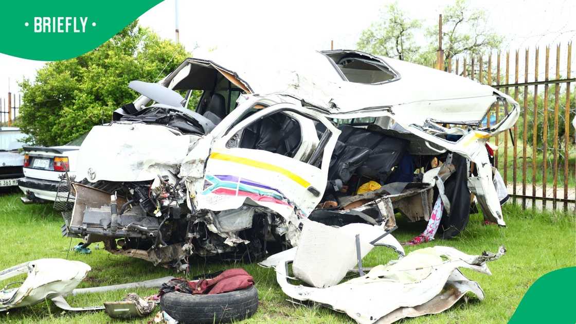 'Miracle baby' Luyanda Sigubudu, 1, reunited with mother, 19, in Nquthu after horrific N3 Van Reenen's Pass crash 'Miracle baby' Luyanda Sigubudu, 1, reunited with mother, 19, in Nquthu after horrific N3 Van Reenen's Pass crash