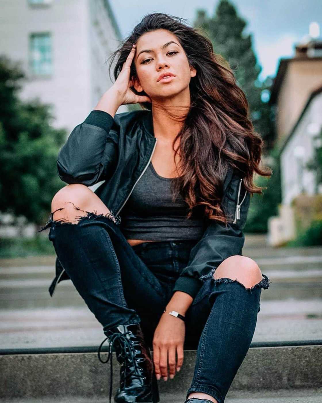 Kamalani Dung's net worth Kamalani Dung's net worth