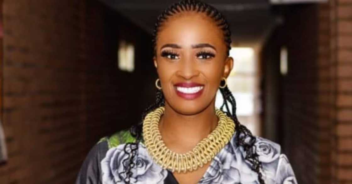 Mbali Nhlapho has opened up about cleaning tips that help people eradicate flies Mbali Nhlapho has opened up about cleaning tips that help people eradicate flies