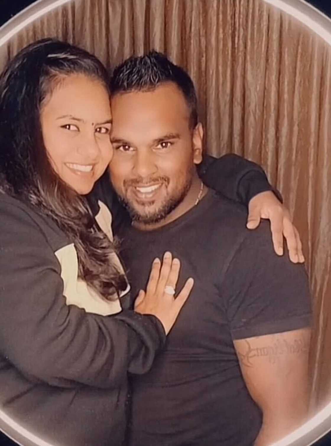 A South African woman shared her husband's heartwarming gesture every time he leaves the house on TikTok. A South African woman shared her husband's heartwarming gesture every time he leaves the house on TikTok.