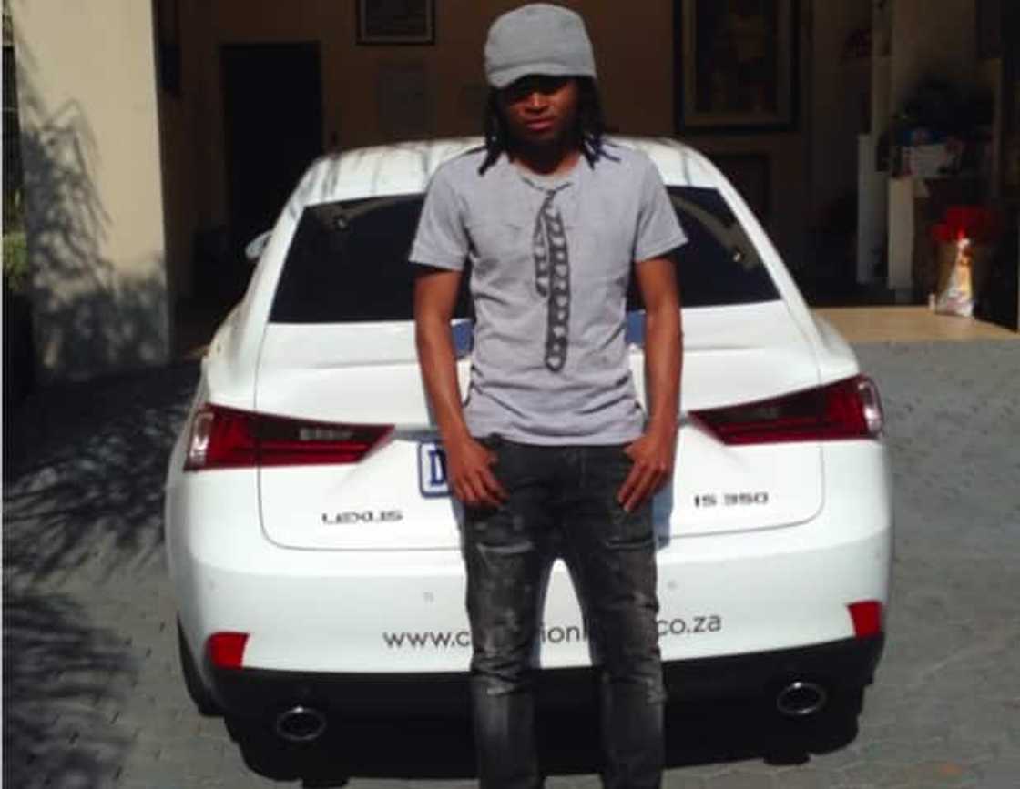 siphiwe tshabalala's house top billing