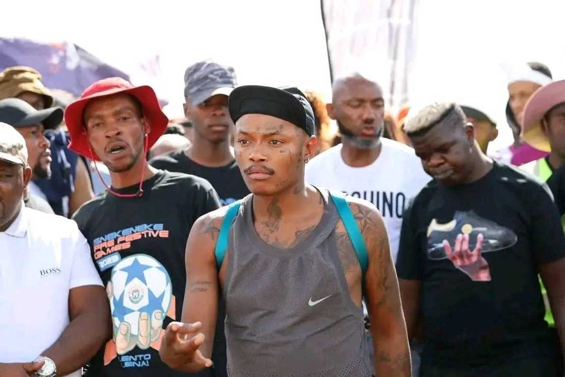 Online users weighed in on a viral video of Shebeshxt