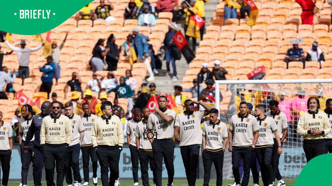 Muthi drama erupts before kick-off in Soweto Derby clash Muthi drama erupts before kick-off in Soweto Derby clash