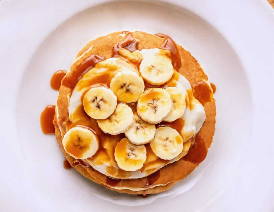 Vinnige plaatkoekies resep idees: maklik, sonder eiers, sonder melk. plaatkoekies recipe plaatkoekies resep met bruismeel Vinnige plaatkoekies resep idees: maklik, sonder eiers, sonder melk. plaatkoekies recipe plaatkoekies resep met bruismeel