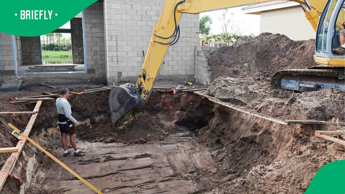 New cement swimming pool construction New cement swimming pool construction
