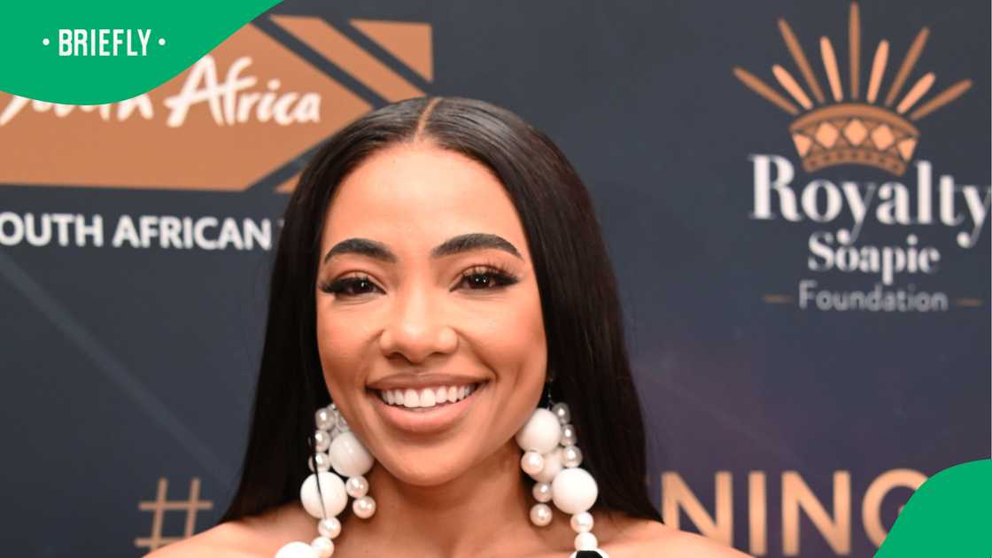 Netizens had mixed reactions to Amanda Du Pont's sneakers