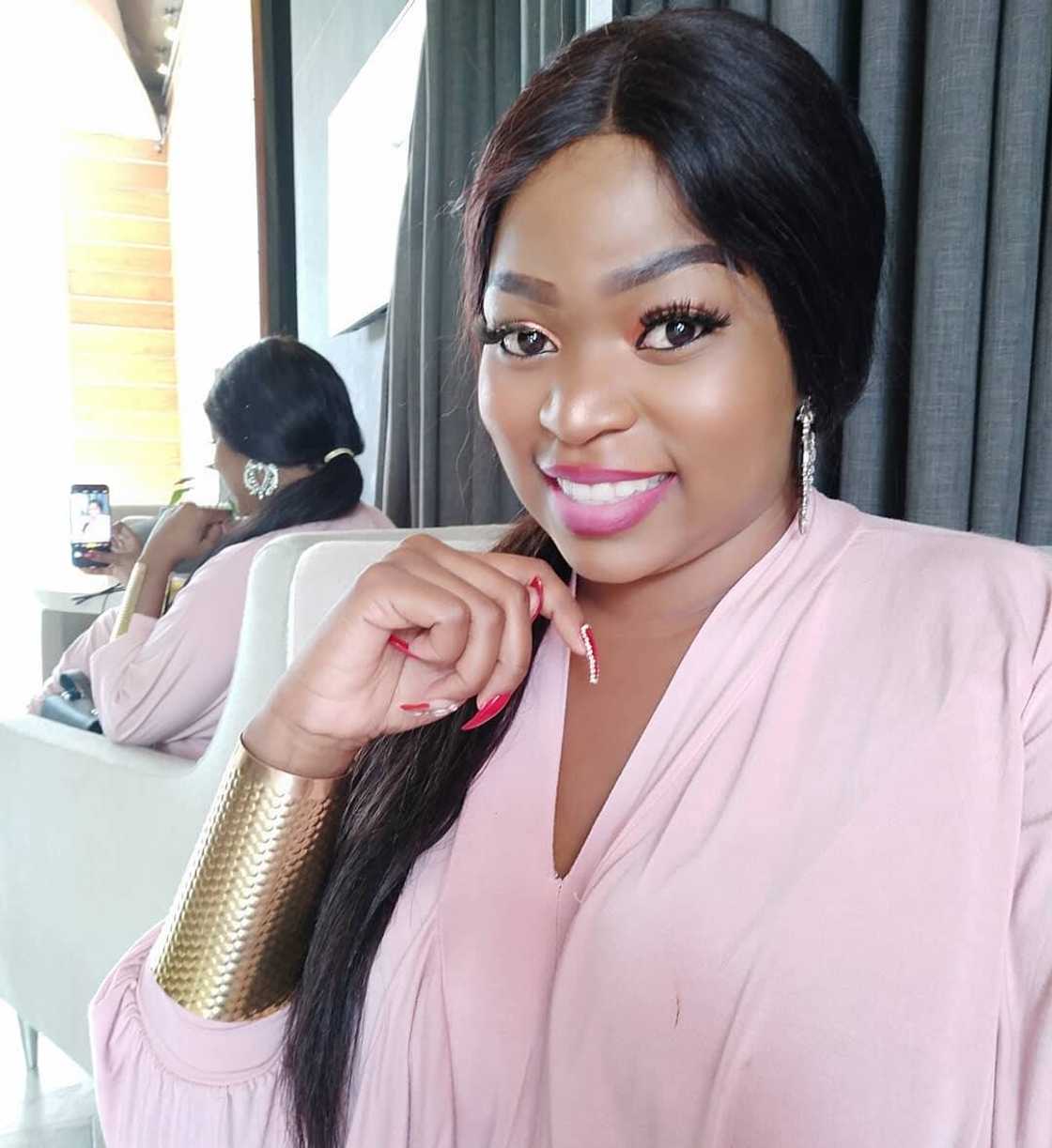 Zuva Habane bio Zuva Habane bio