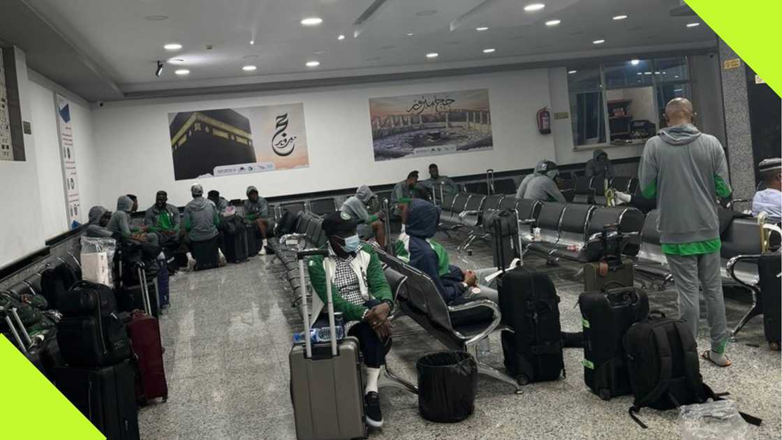 Super Eagles, Libya airport.