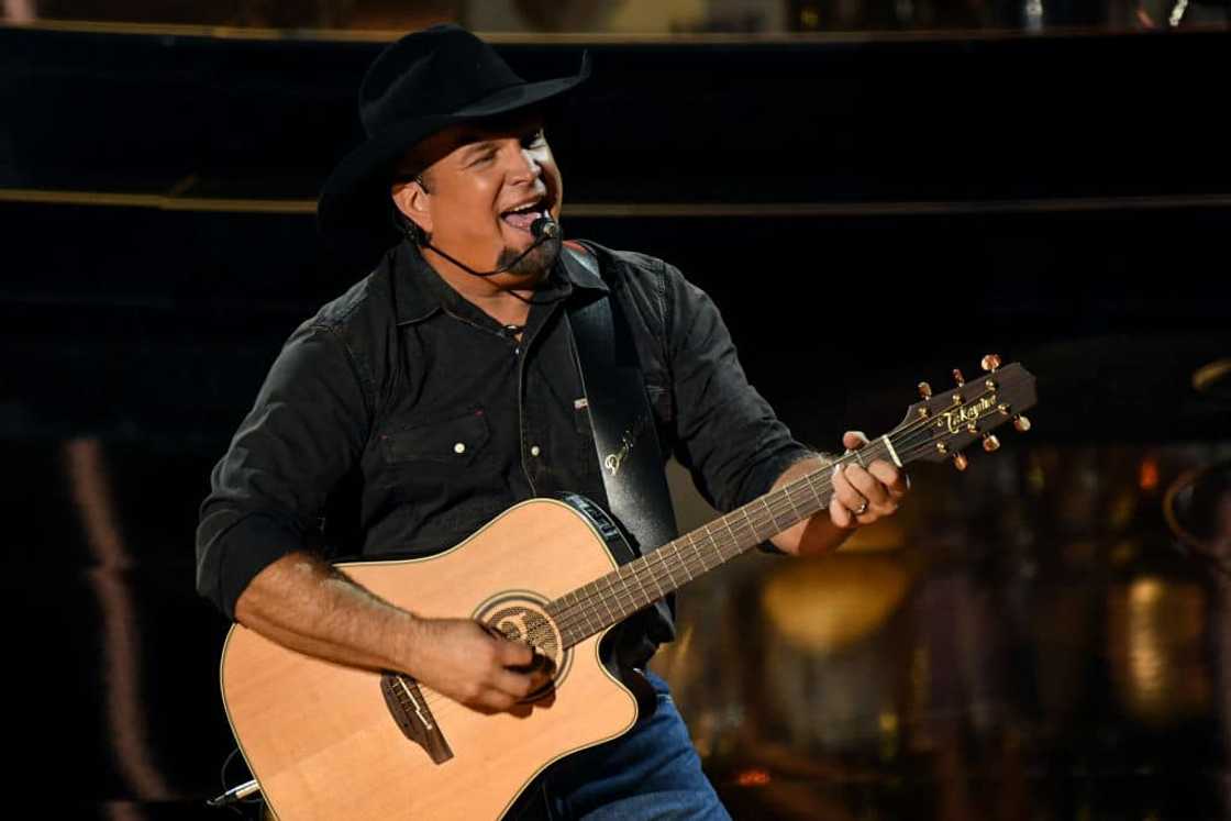 Garth Brooks performs onstage at the 2020 Billboard Music Awards, broadcast Garth Brooks performs onstage at the 2020 Billboard Music Awards, broadcast