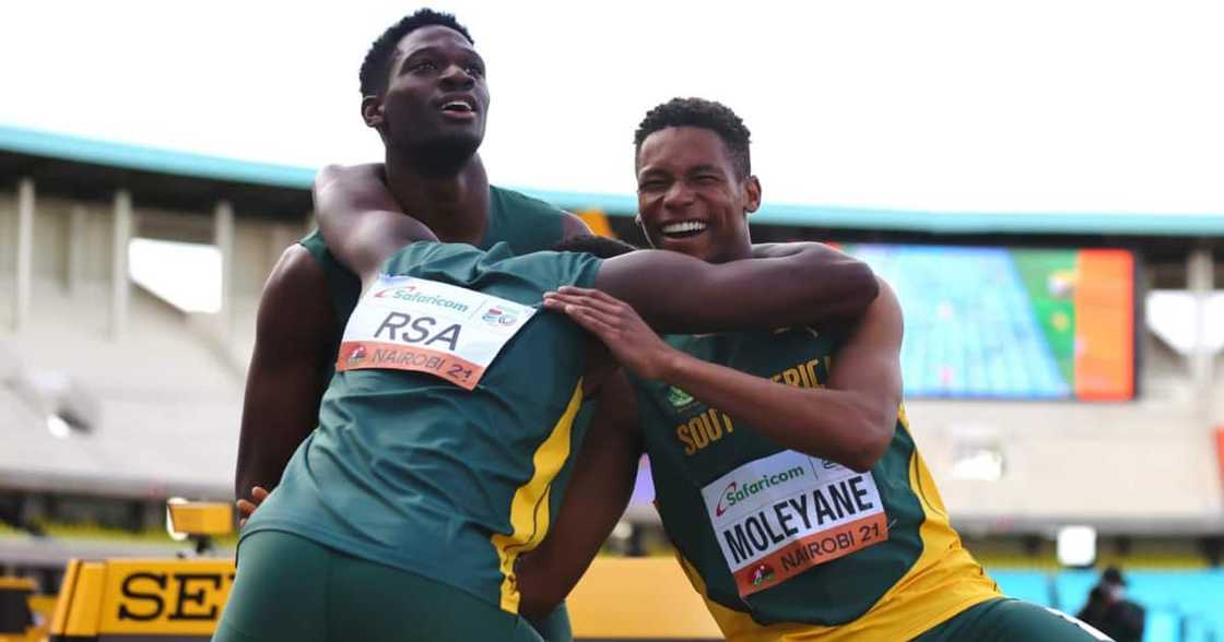 President Cyril Ramaphosa, SA U20 relay champions, World Record