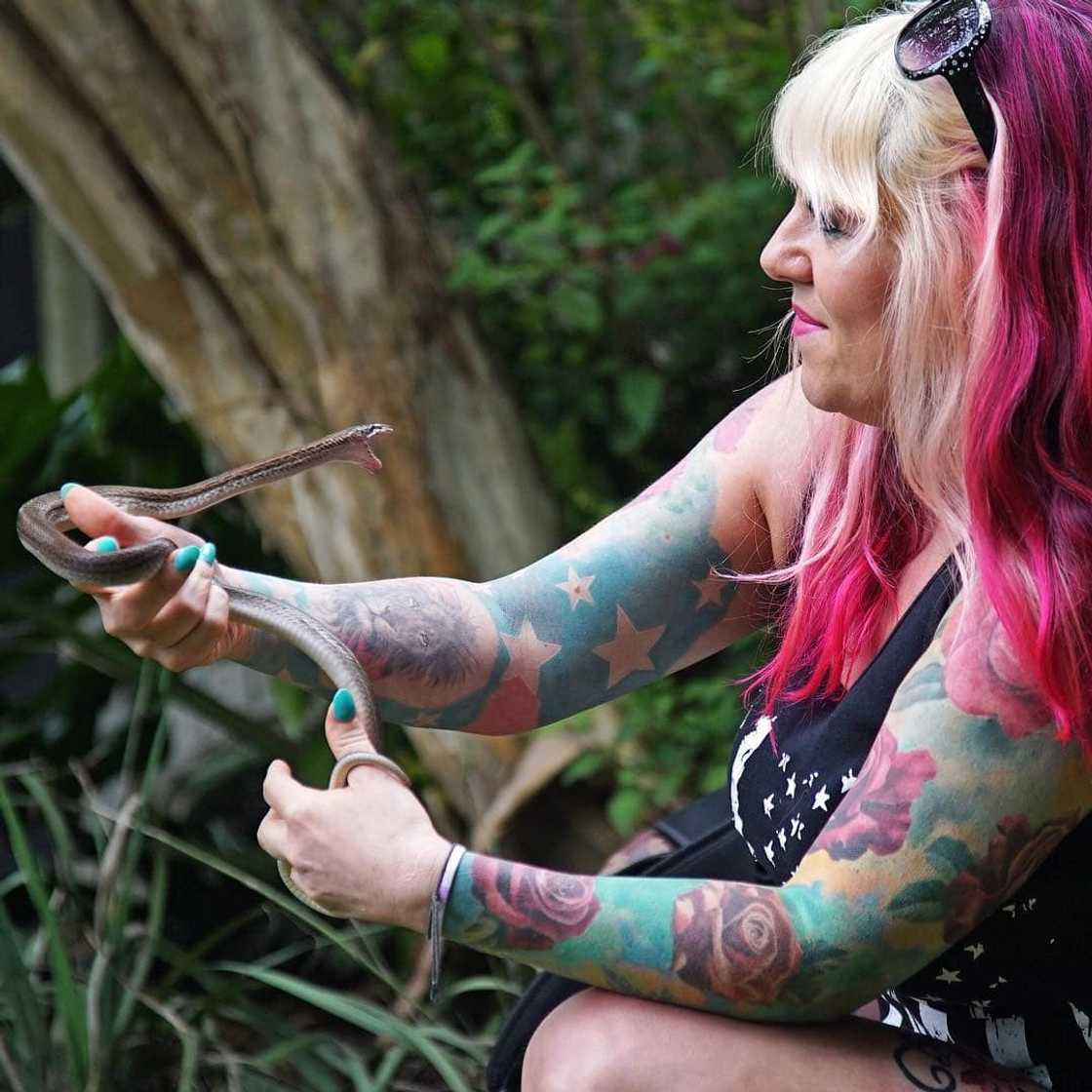 Siouxsie Gillett Herpetologist Siouxsie Gillett Herpetologist