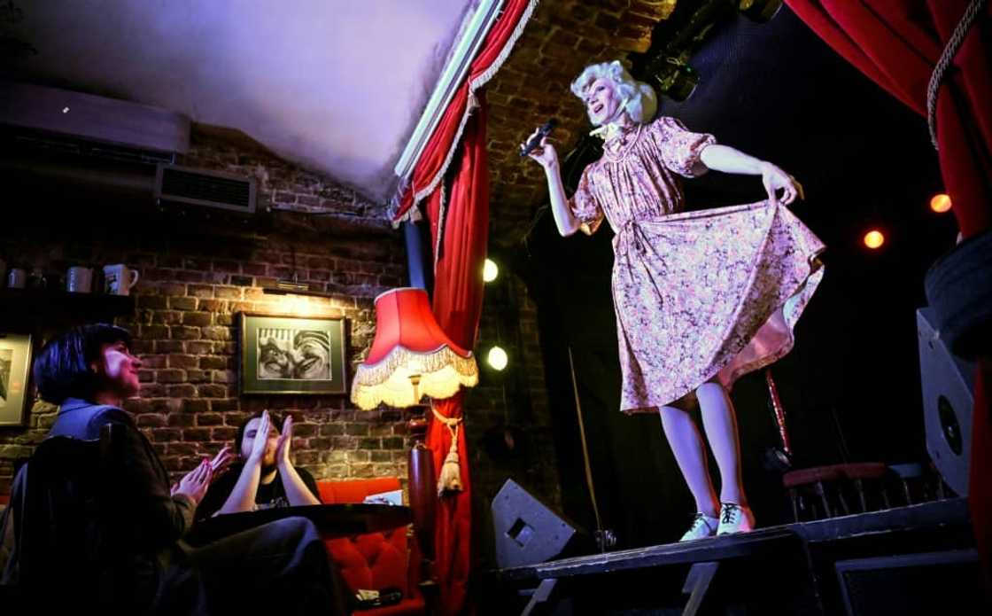 For the performers in Moscow, the looming threat means living in the moment For the performers in Moscow, the looming threat means living in the moment