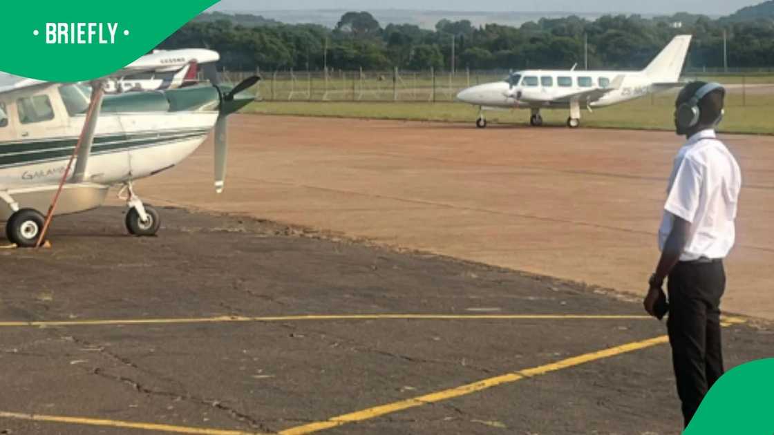 Pilot catches smoke online Pilot catches smoke online
