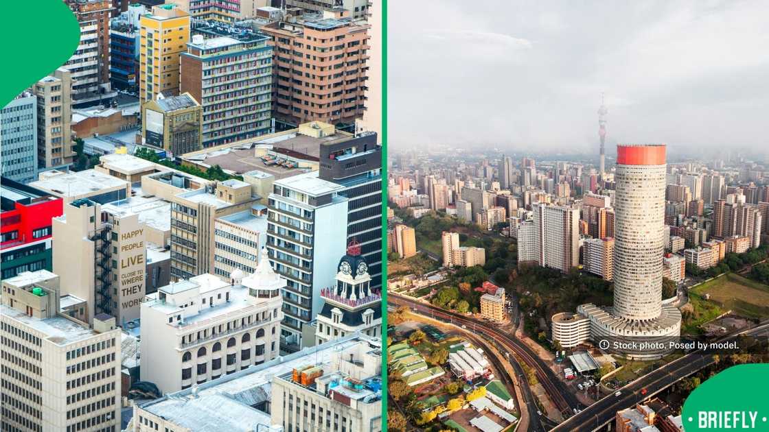 The picture on the right captured the Vodacom tower in Johannesburg The picture on the right captured the Vodacom tower in Johannesburg