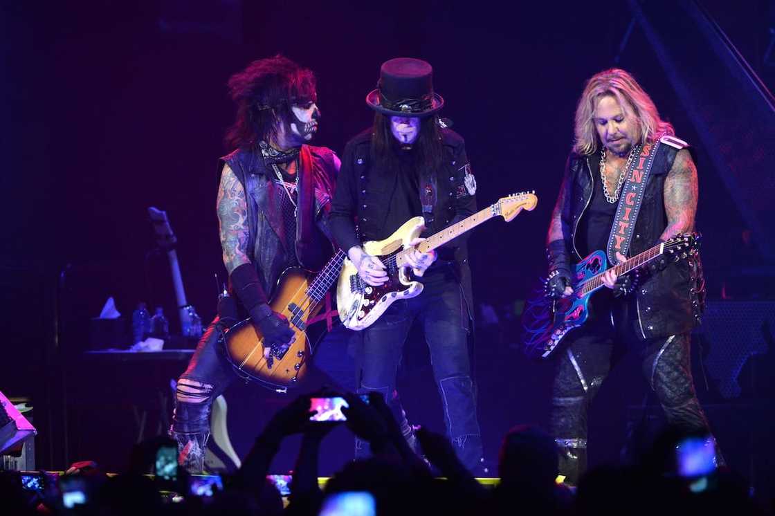 Mötley Crüe and Emi Canyn Mötley Crüe and Emi Canyn