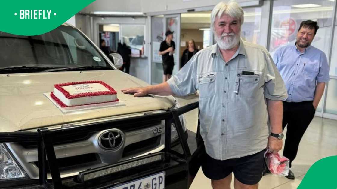 A man clocked one million kilometres on his Toyota bakkie, leaving South Africa buzzing. A man clocked one million kilometres on his Toyota bakkie, leaving South Africa buzzing.