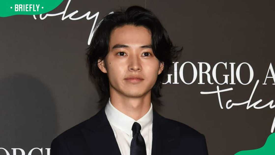 Actor Kento Yamazaki at the Tokyo National Museum. Actor Kento Yamazaki at the Tokyo National Museum.