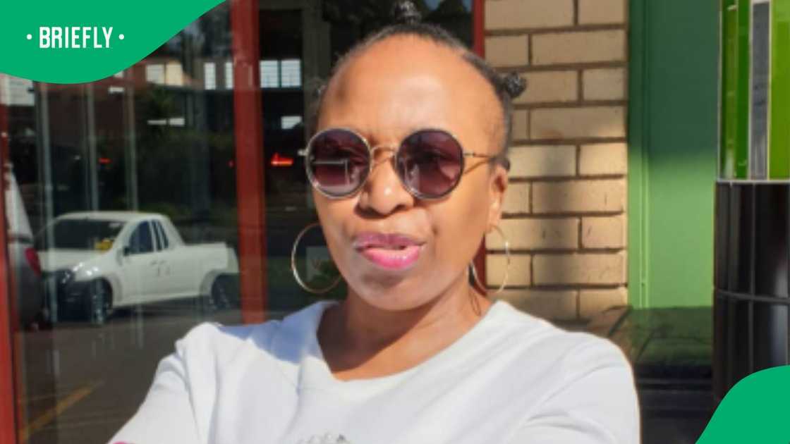 Vatiswa Ndara releases a book exposing the entertainment industry