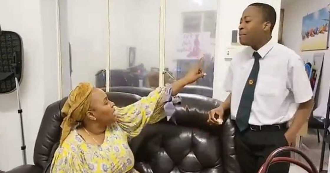 boy starts debate with dad about mom's beauty boy starts debate with dad about mom's beauty