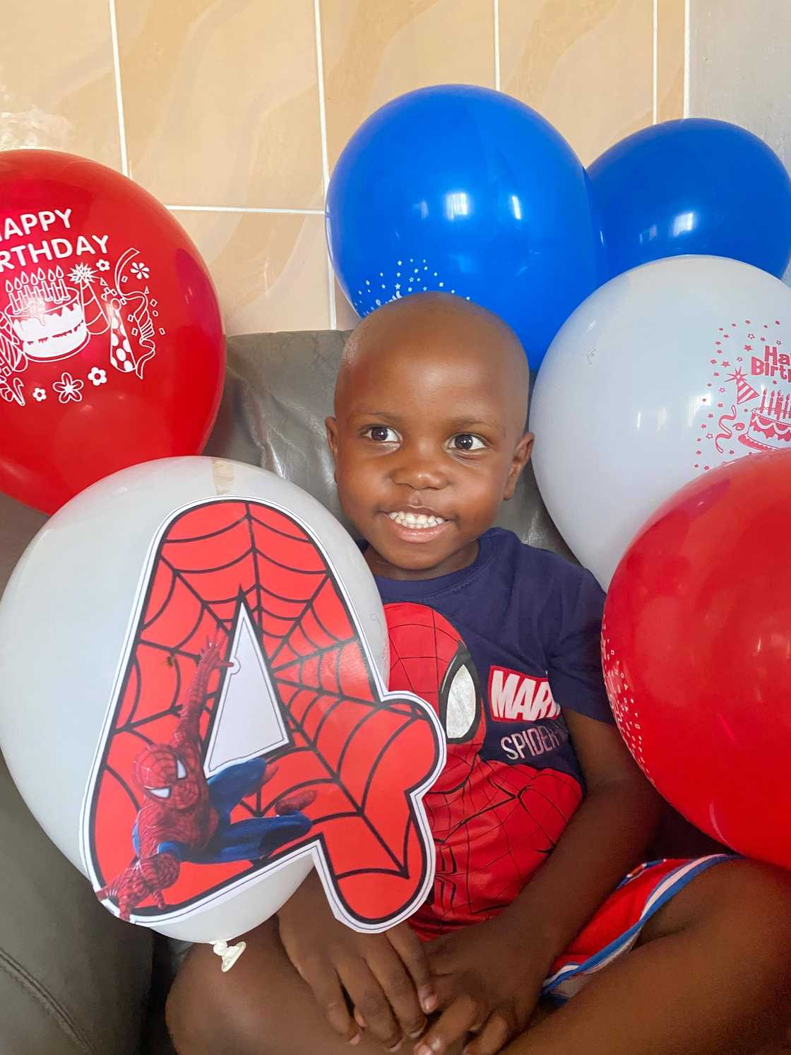 One viewer comforted the mother by sharing their own story of surviving a childhood hospitalisation