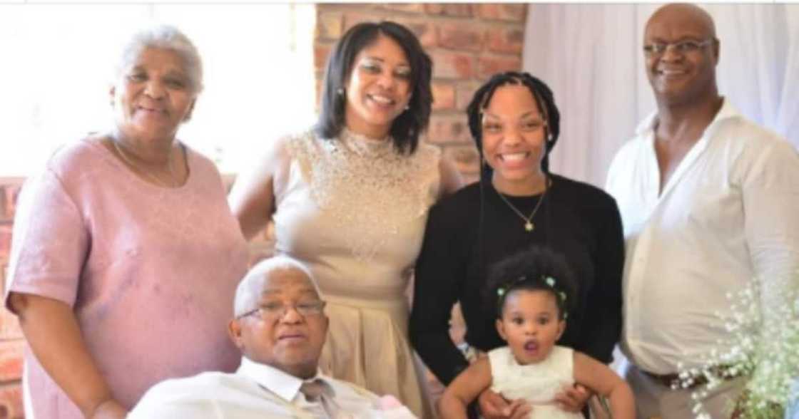 Woman, Loses Family, Mom, Dad, Husband, Same Year, COVID-19, Twitter reactions Woman, Loses Family, Mom, Dad, Husband, Same Year, COVID-19, Twitter reactions