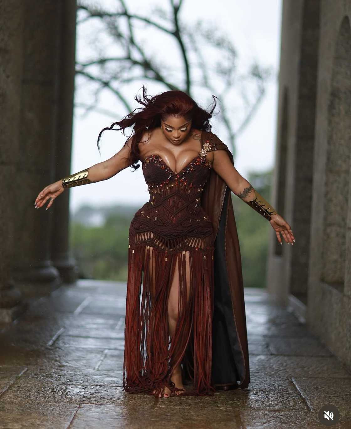 Doro Mongy showed off her BBL.