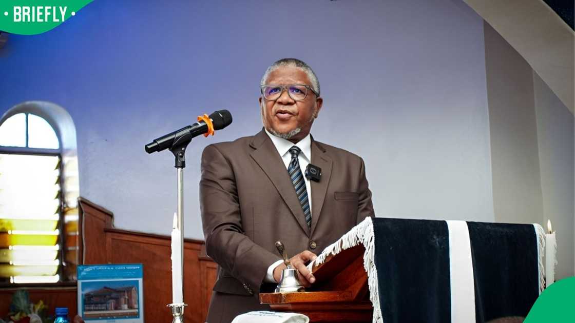 Fikile Mbalula asked the church to forgive and pray for ANC members Fikile Mbalula asked the church to forgive and pray for ANC members