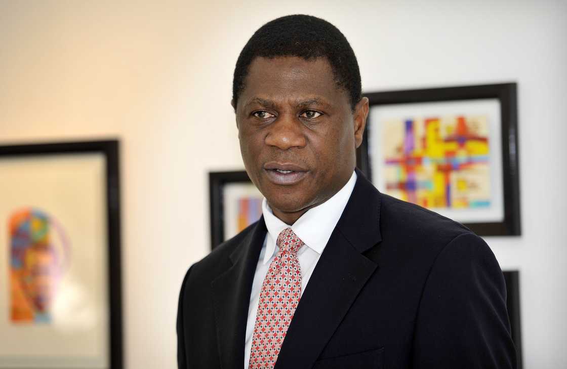 Paul Mashatile's convoy have been in hot water before. Paul Mashatile's convoy have been in hot water before.